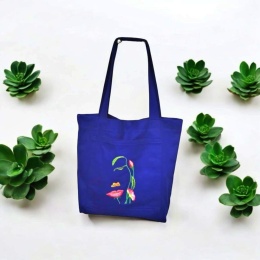 Bawełniana torba z haftem i kieszenią