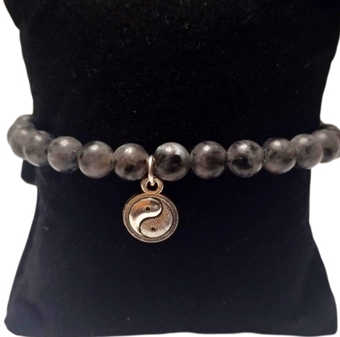 Bransoletka z kamieni labradorytu