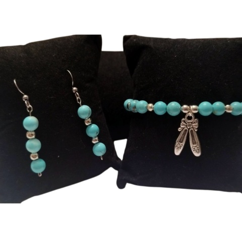 Bransoletka z kamieni turkusu