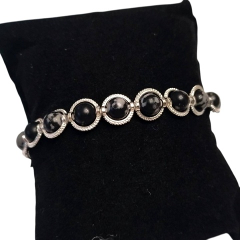 Bransoletka z obsydianu śnieżnego -talizman ochrony i oczyszczenia