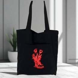 Czarna bawelniana torba z czerwonym haftem