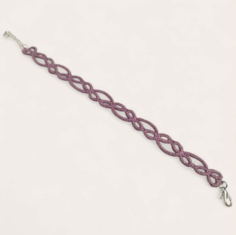 Delikatna haftowana bransoletka - odcień liliowy