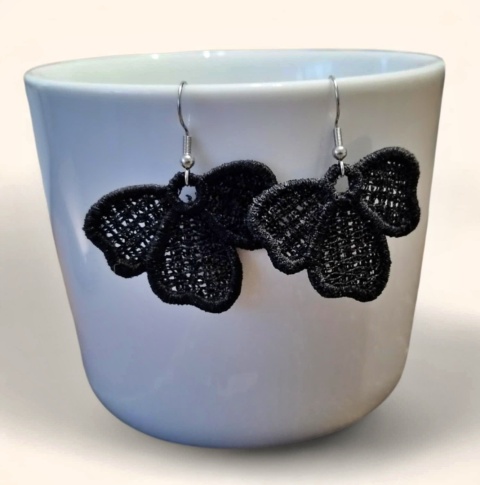 Haftowane kolczyki - czarne