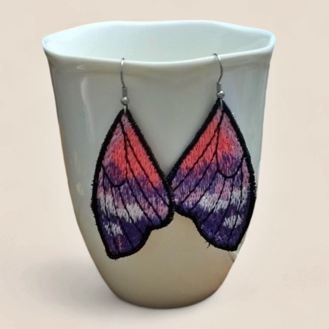 Haftowane kolczyki motyle - róż z fioletem