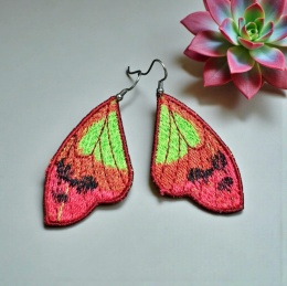 Haftowane kolczyki motyle - zieleń z czerwienią