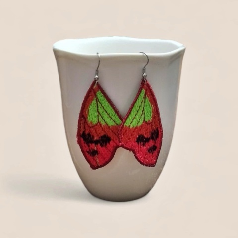 Haftowane kolczyki motyle - zieleń z czerwienią