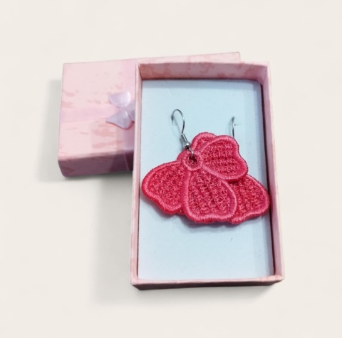 Haftowane kolczyki - różowe