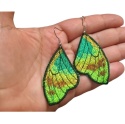 Kolczyki haftowane skrzydła motyla w odcieniach zieleni