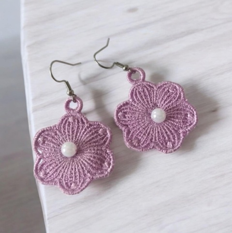 Lawendowe kolczyki kwiaty