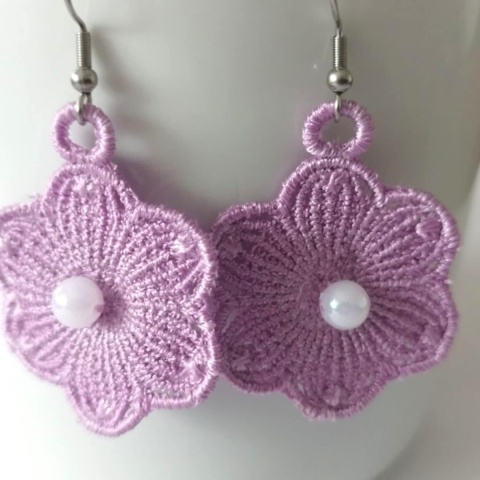 Lawendowe kolczyki kwiaty