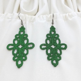 Zielone koronkowe kolczyki
